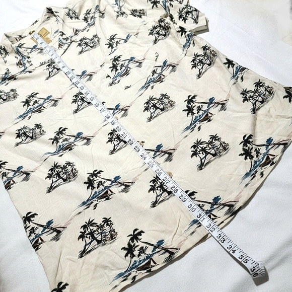 Jamaica Jaxx Silk Button-up Shirt - Picture 9 of 10